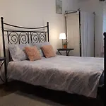 Jazz Old Town Apartment